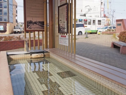 Yunokawa Onsen Footbath Retreat “Yumeguri-Butai”