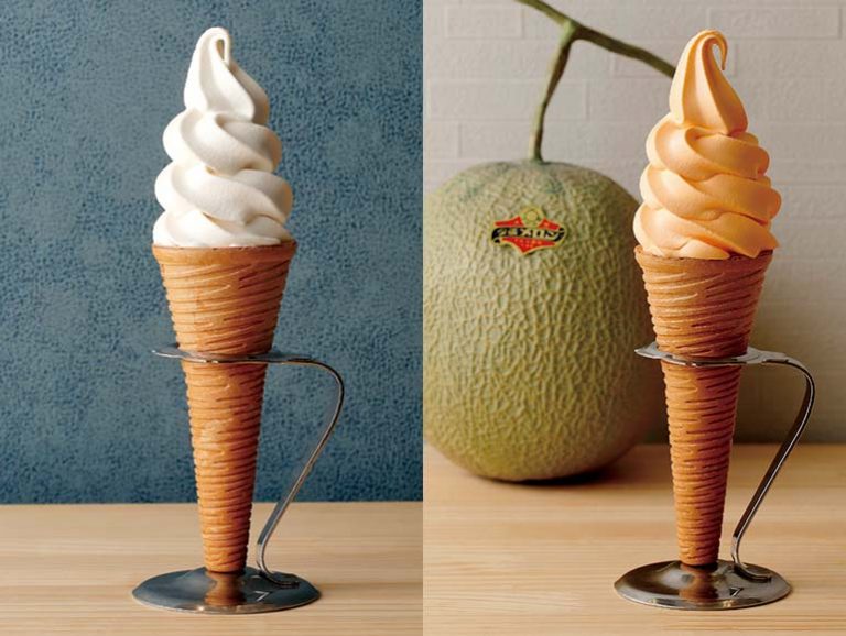 Plateria's Hokkaido milk soft, Yubari melon soft
